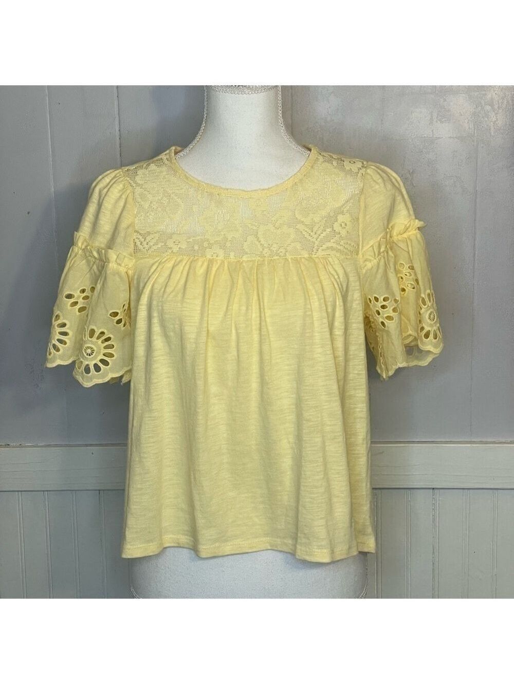 Cottage core top, yellow peasant blouse, lace, ruffles - Picture 1 of 14